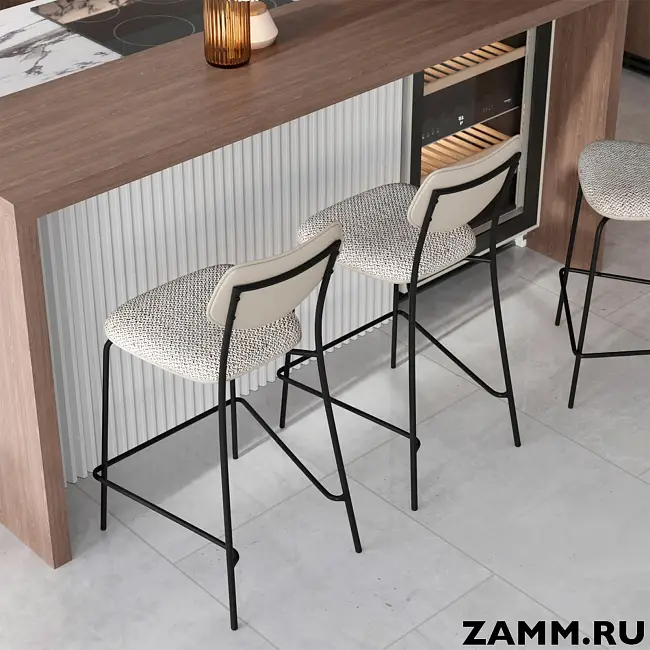 Полубарный стул Casey